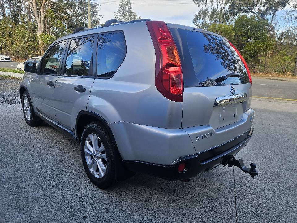 2010 Nissan X-Trail6.jpg
